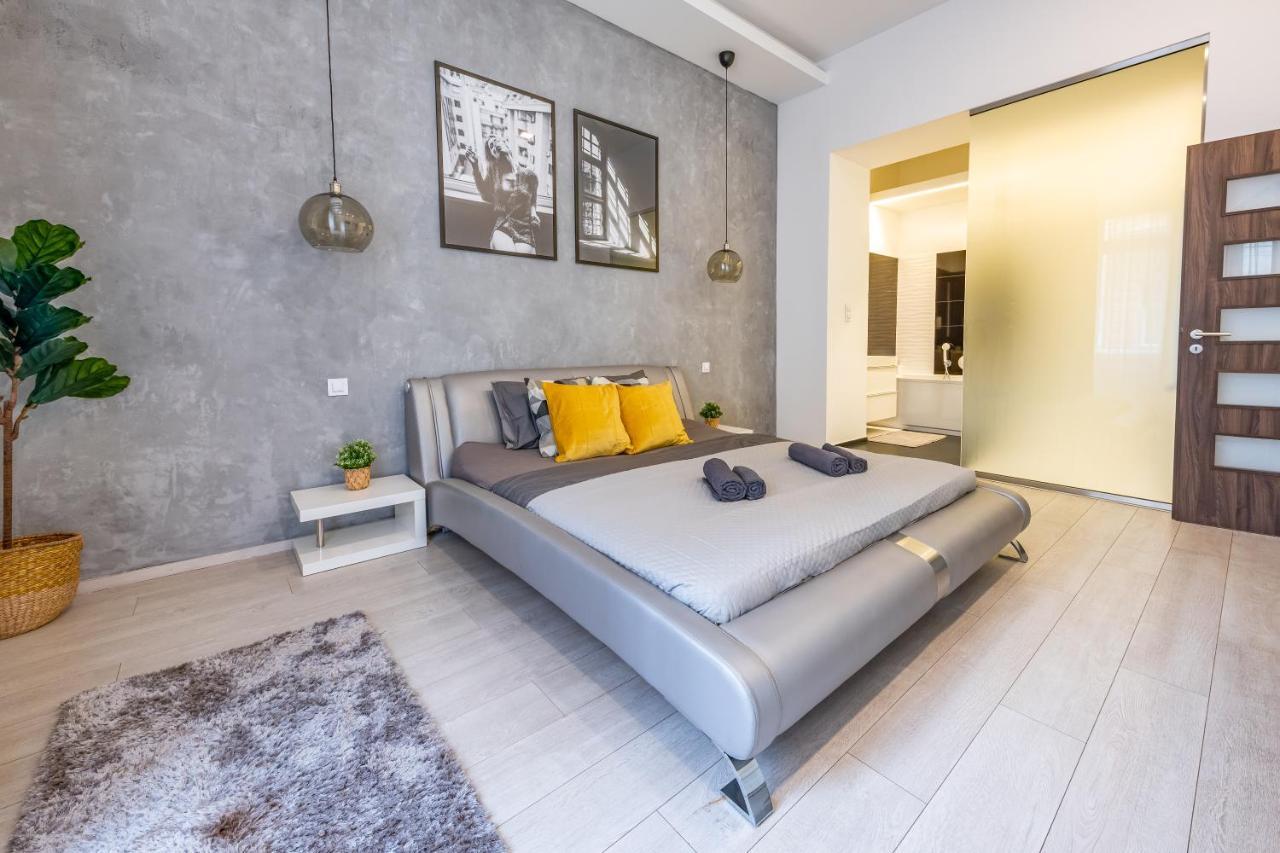 Luxury Nova Home next to the New York Café Budapest Esterno foto